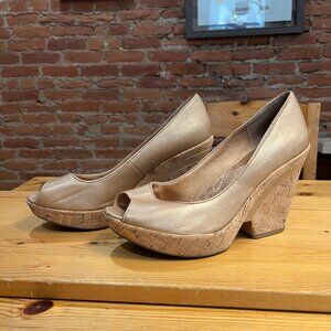 Sofft metallic beige cork peep toe wedges size 9.5